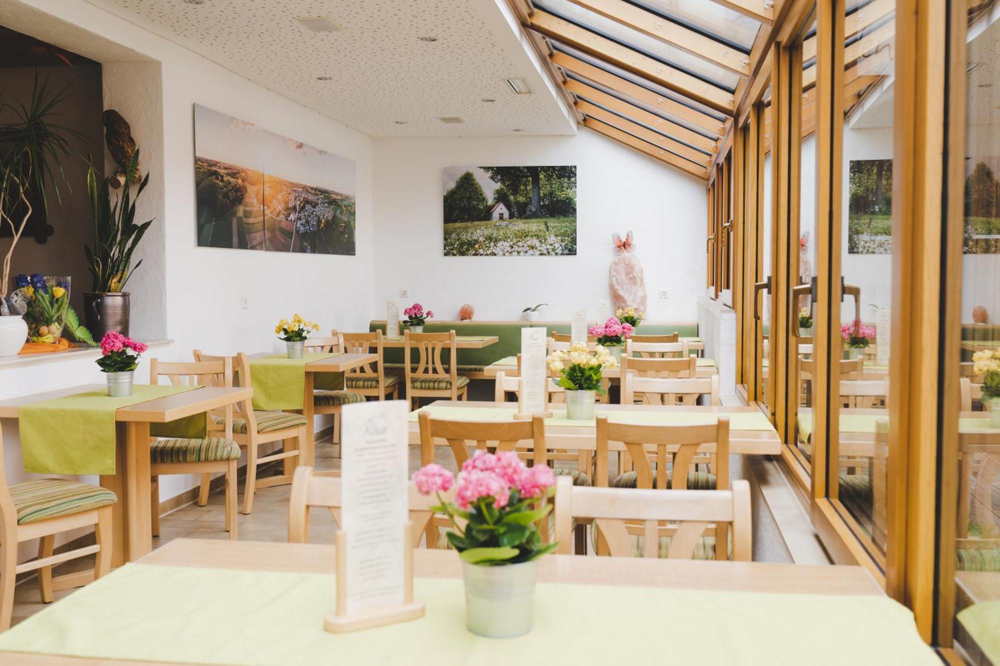 Hotel Gasthof Roessle Westerheim (Alb-Donau) Exterior foto
